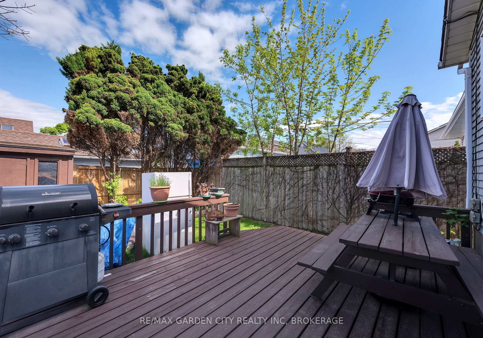 54-bogart-street-st-catharines-ontario-x13450728