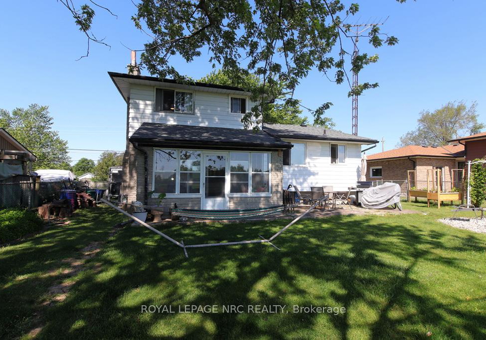 1006-crescent-road-fort-erie-ontario-x13450900