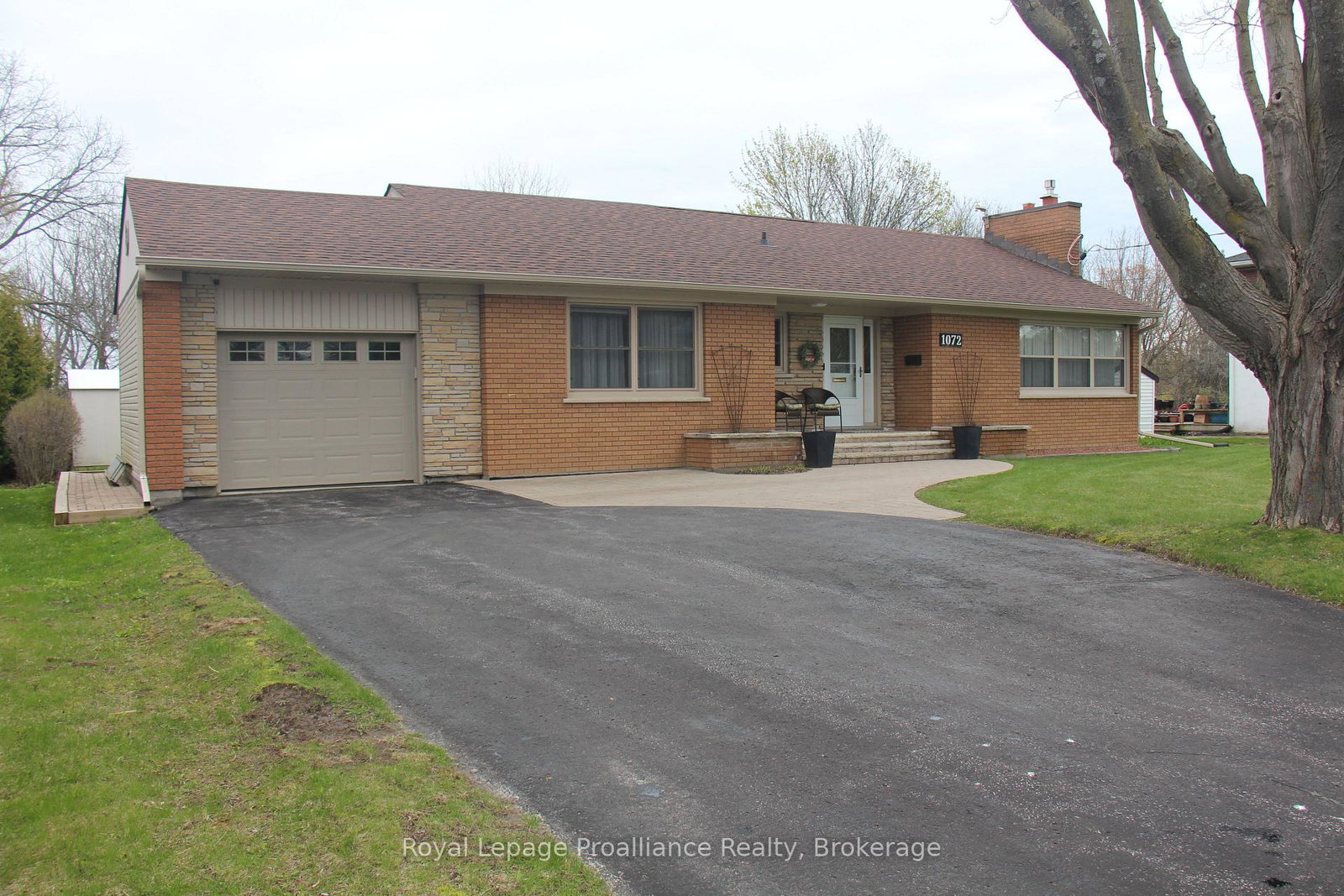 1072-ontario-street-cobourg-ontario-x13450928