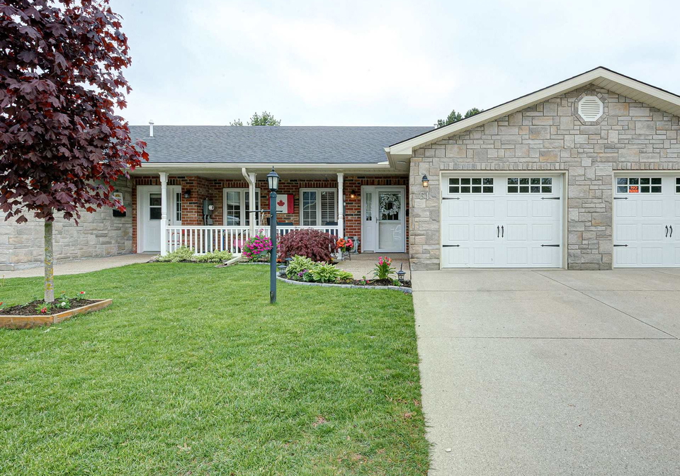 51-devon-drive-south-huron-ontario-x13450936