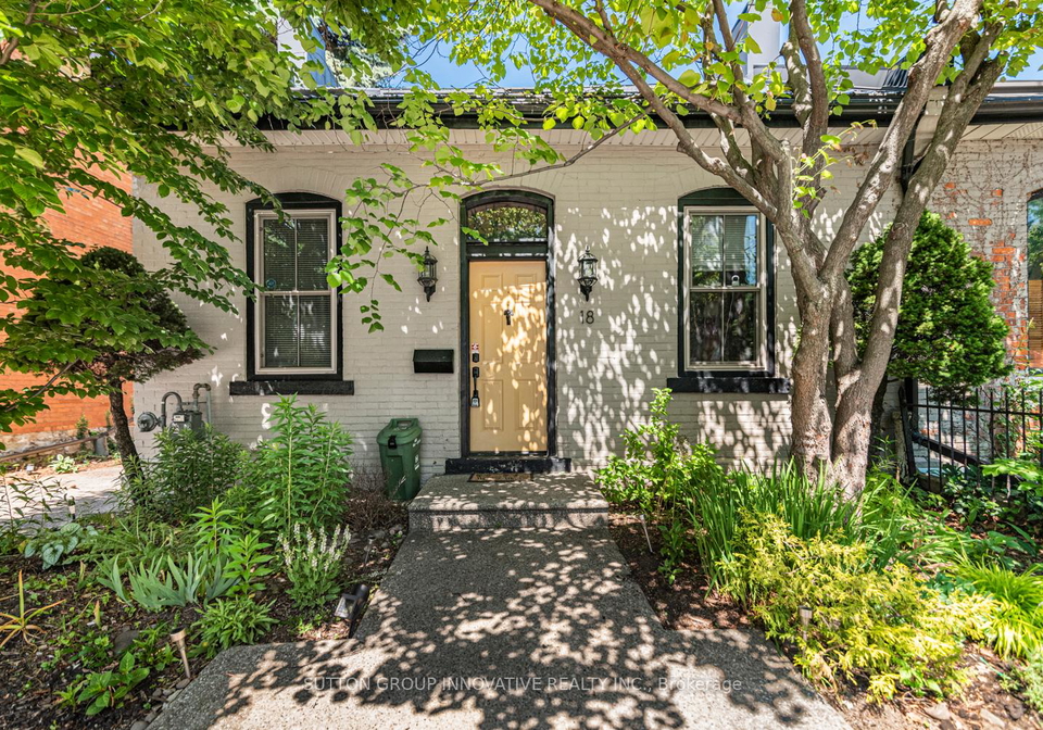 18-pearl-street-s-hamilton-ontario-x13450992