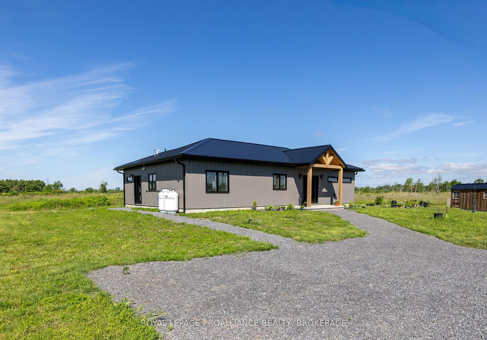 292-kyes-road-front-of-leeds-seeleys-bay-ontario-x13451066