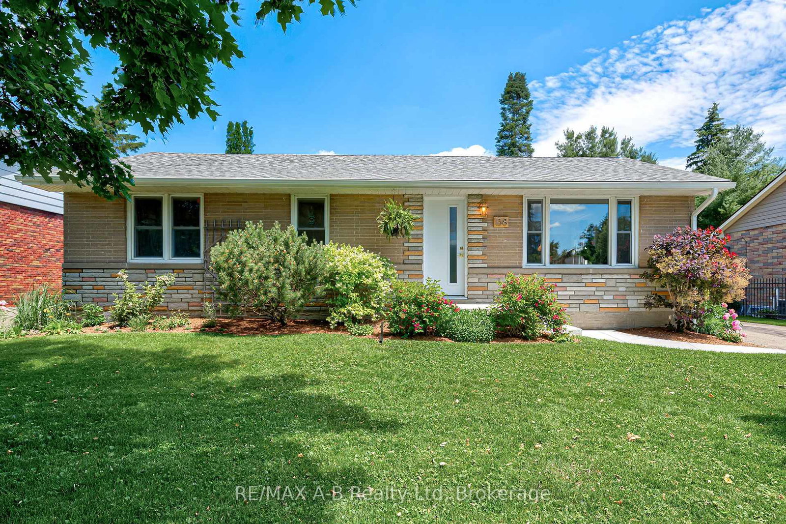 138-woods-street-stratford-ontario-x13451088