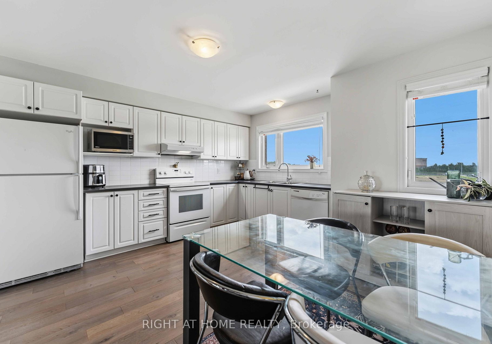 354-brettonwood-ridge-kanata-ontario-x13451164