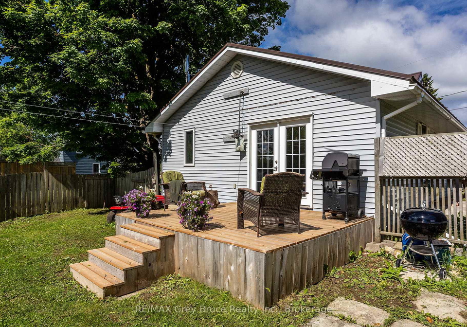 160-grey-street-w-southgate-ontario-x13451174