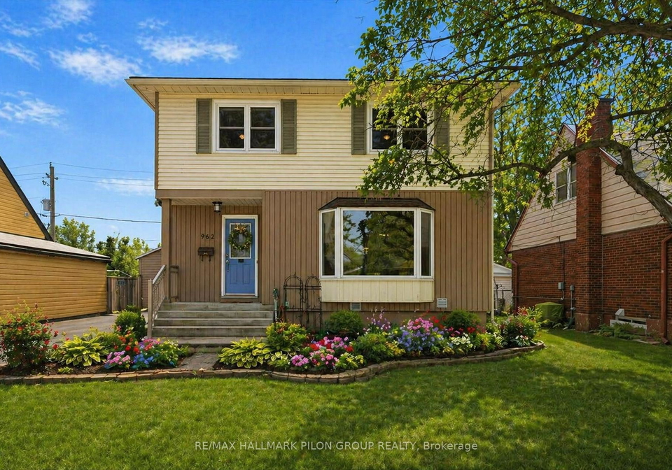 962-weston-drive-ottawa-ontario-x13451262