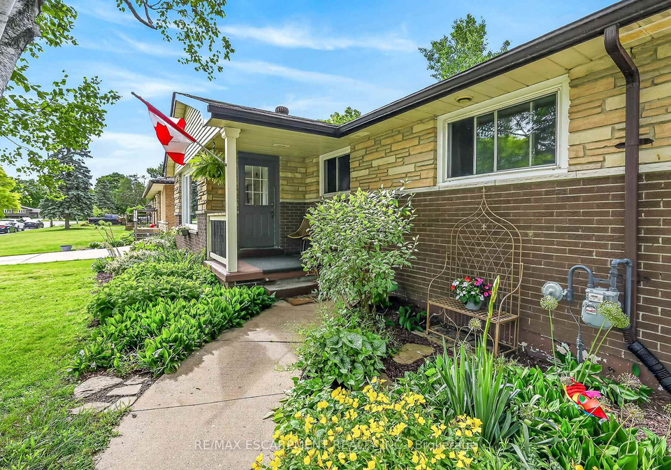 251-mackenzie-crescent-haldimand-ontario-x13451388