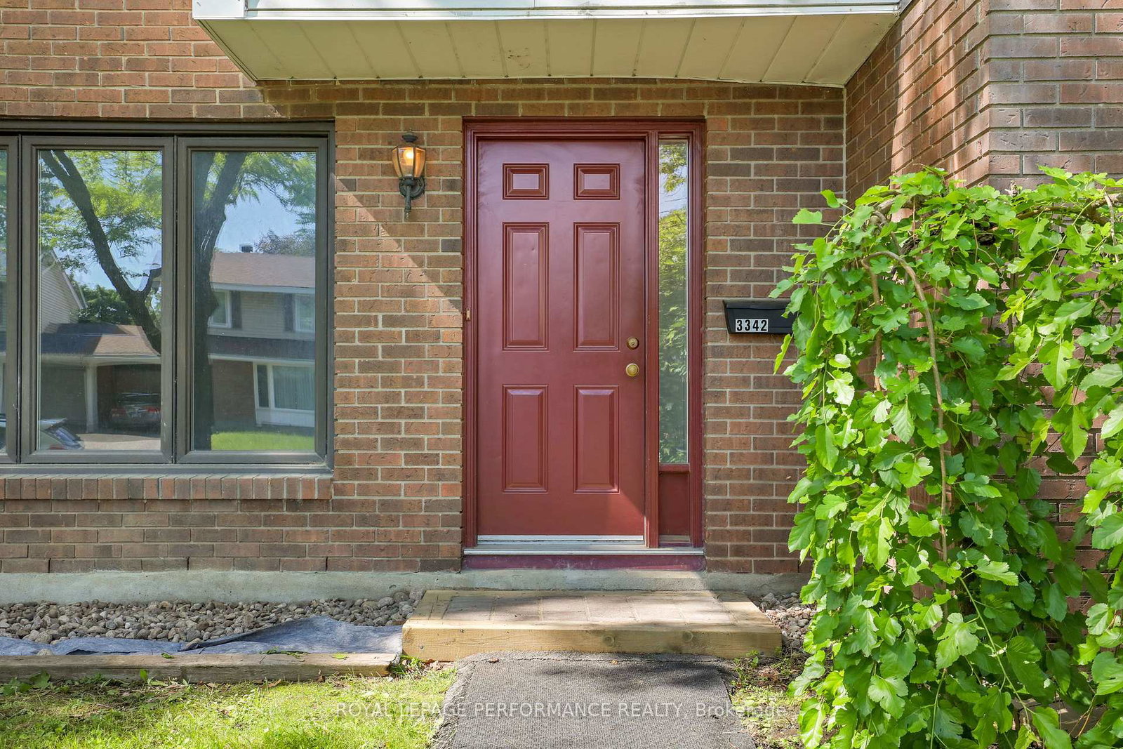 3342-southgate-road-ottawa-ontario-x13451450
