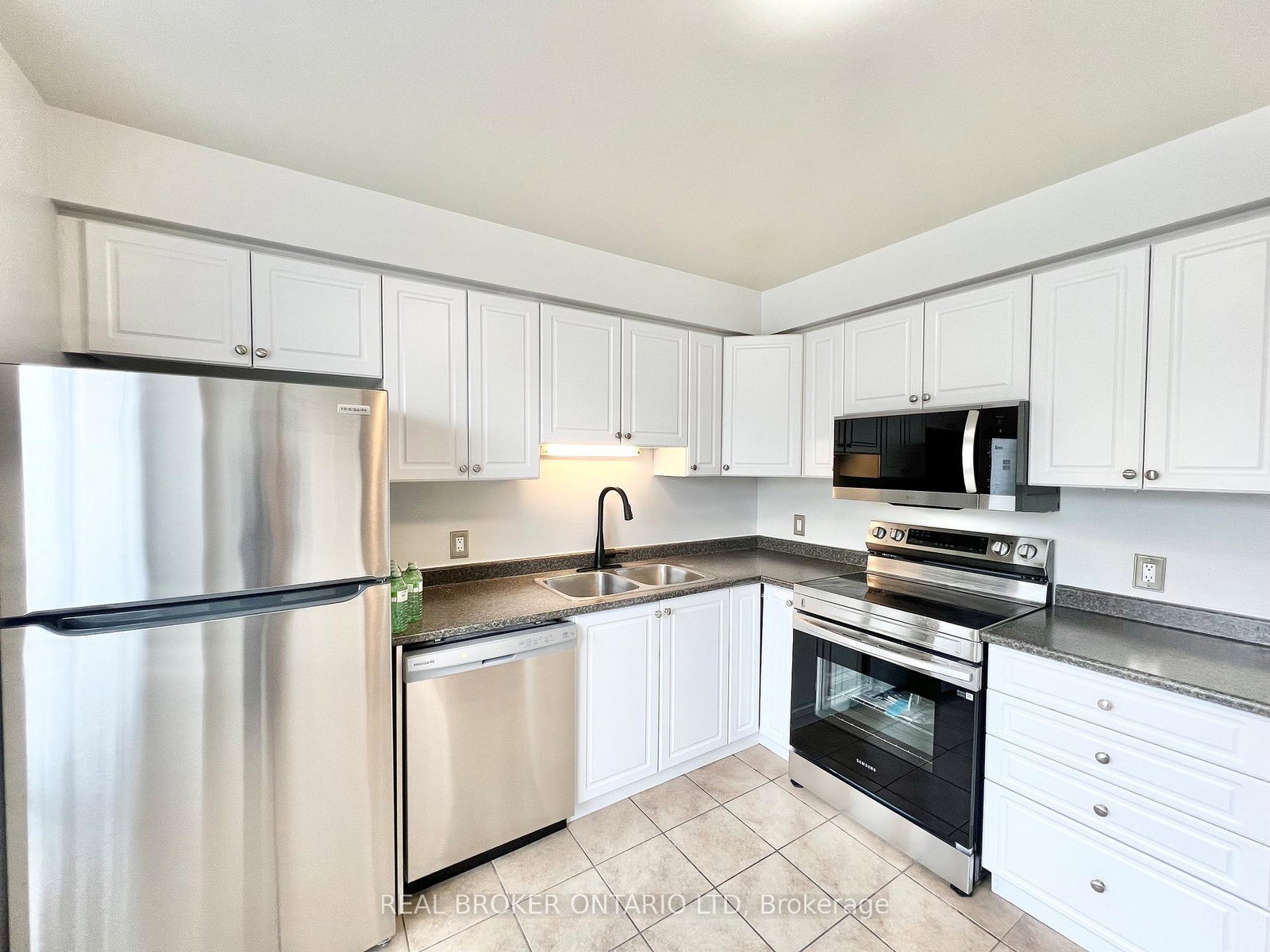 135-belmont-drive-london-south-ontario-x13451616