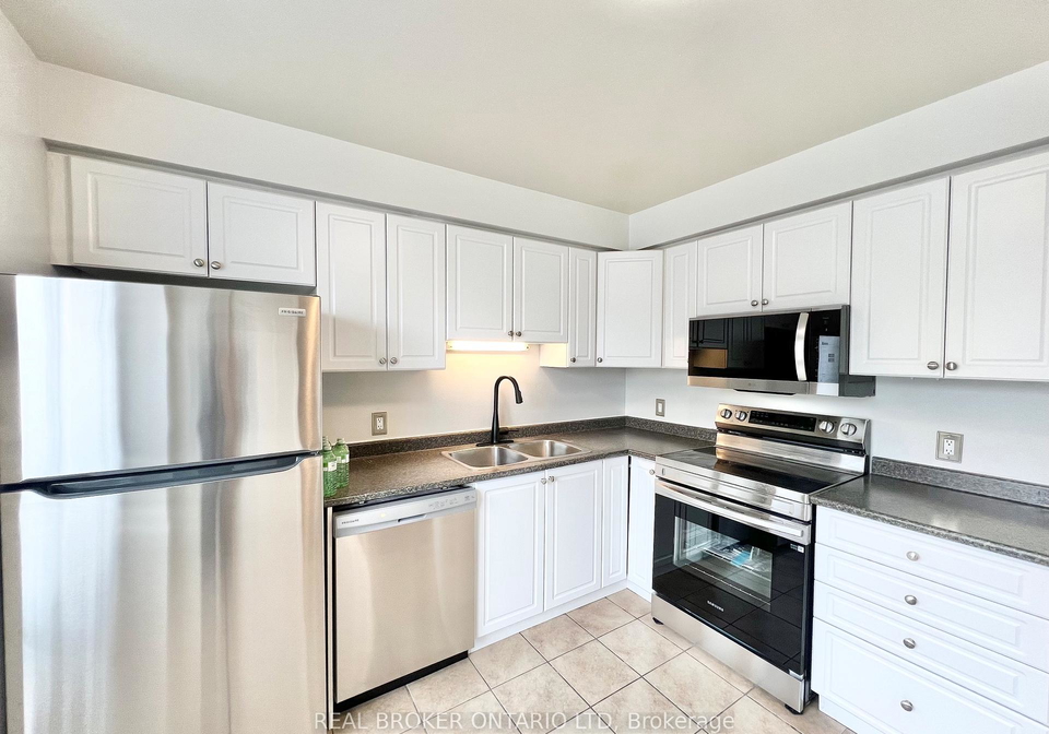 135-belmont-drive-london-south-ontario-x13451616