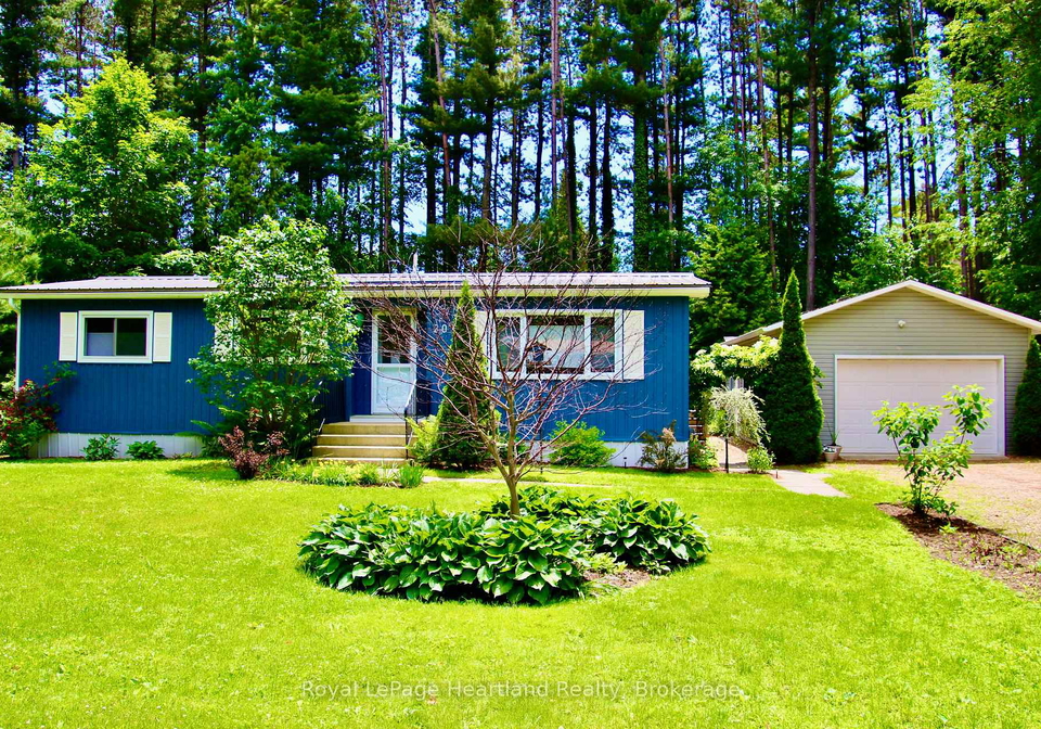 206-chestnut-drive-central-huron-ontario-x13451684