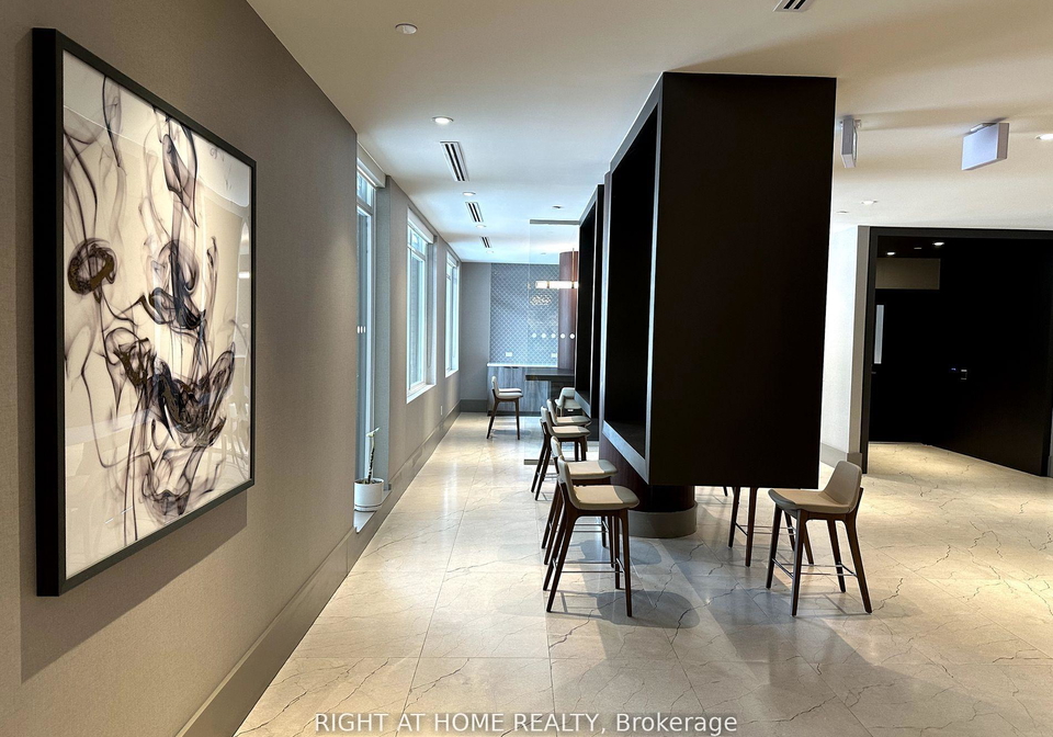 55-duke-street-w-kitchener-ontario-x13451822
