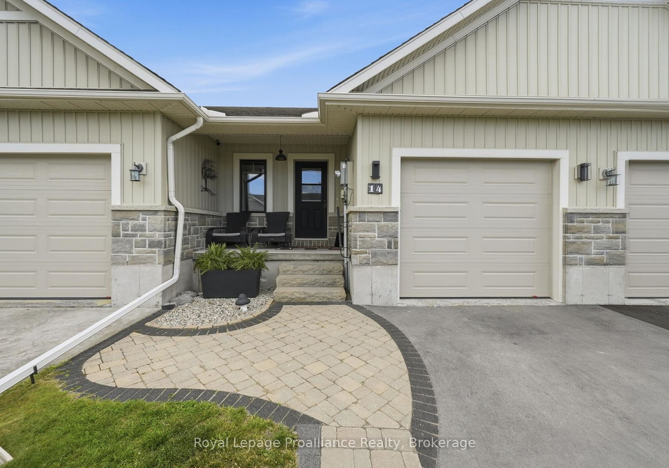 14-chinook-street-belleville-ontario-x13451880