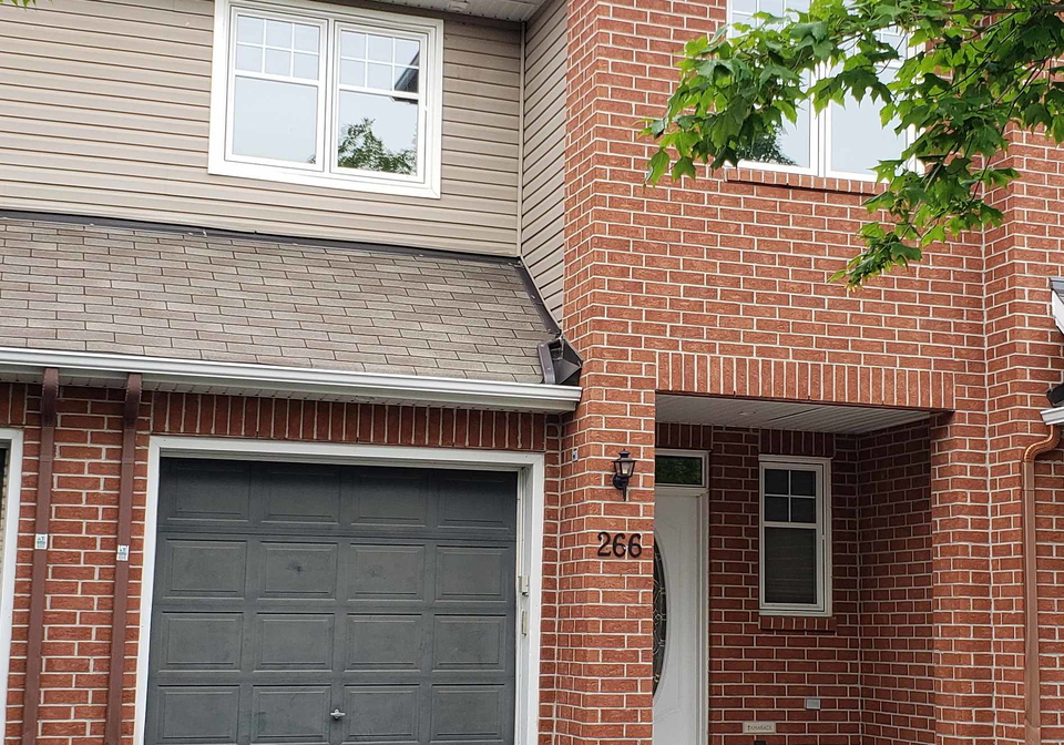 266-horseshoe-crescent-ottawa-ontario-x13451890