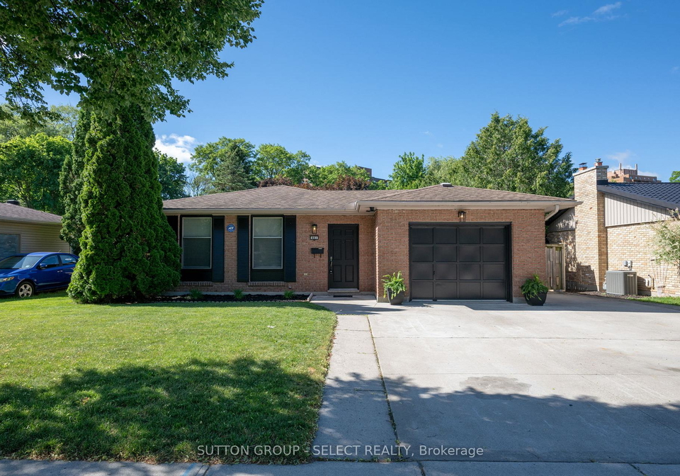 661-grenfell-drive-london-north-ontario-x13451900