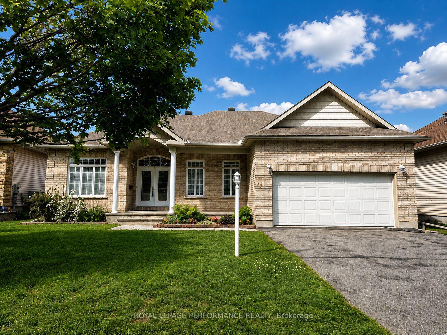 18-hartsmere-drive-ottawa-ontario-x13451978