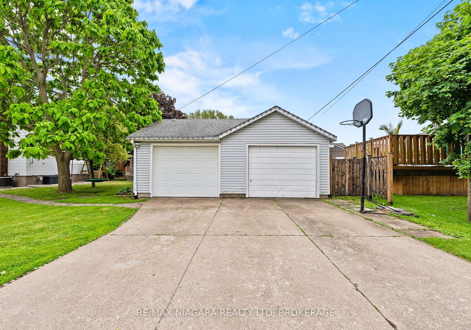 230-wellington-street-port-colborne-ontario-x13451994