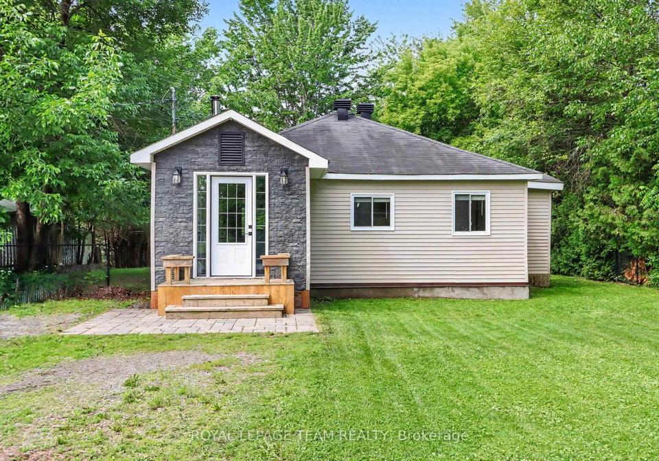 282-harris-road-north-grenville-ontario-x13452100