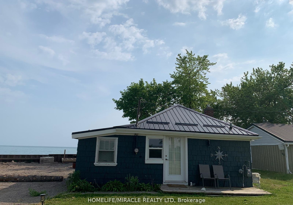 18222-erie-shore-drive-chatham-kent-ontario-x13452132