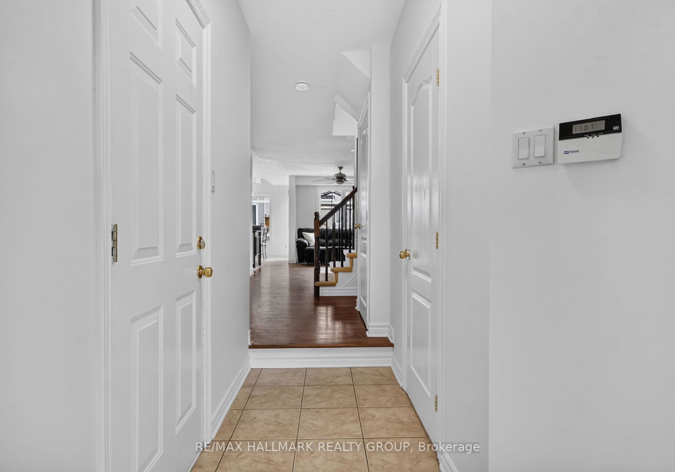 258-deerfox-drive-ottawa-ontario-x13452226