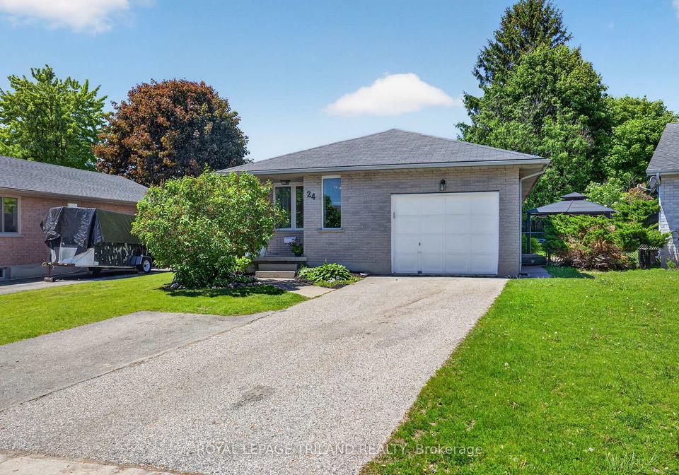 24-farmington-avenue-aylmer-ontario-x13452342