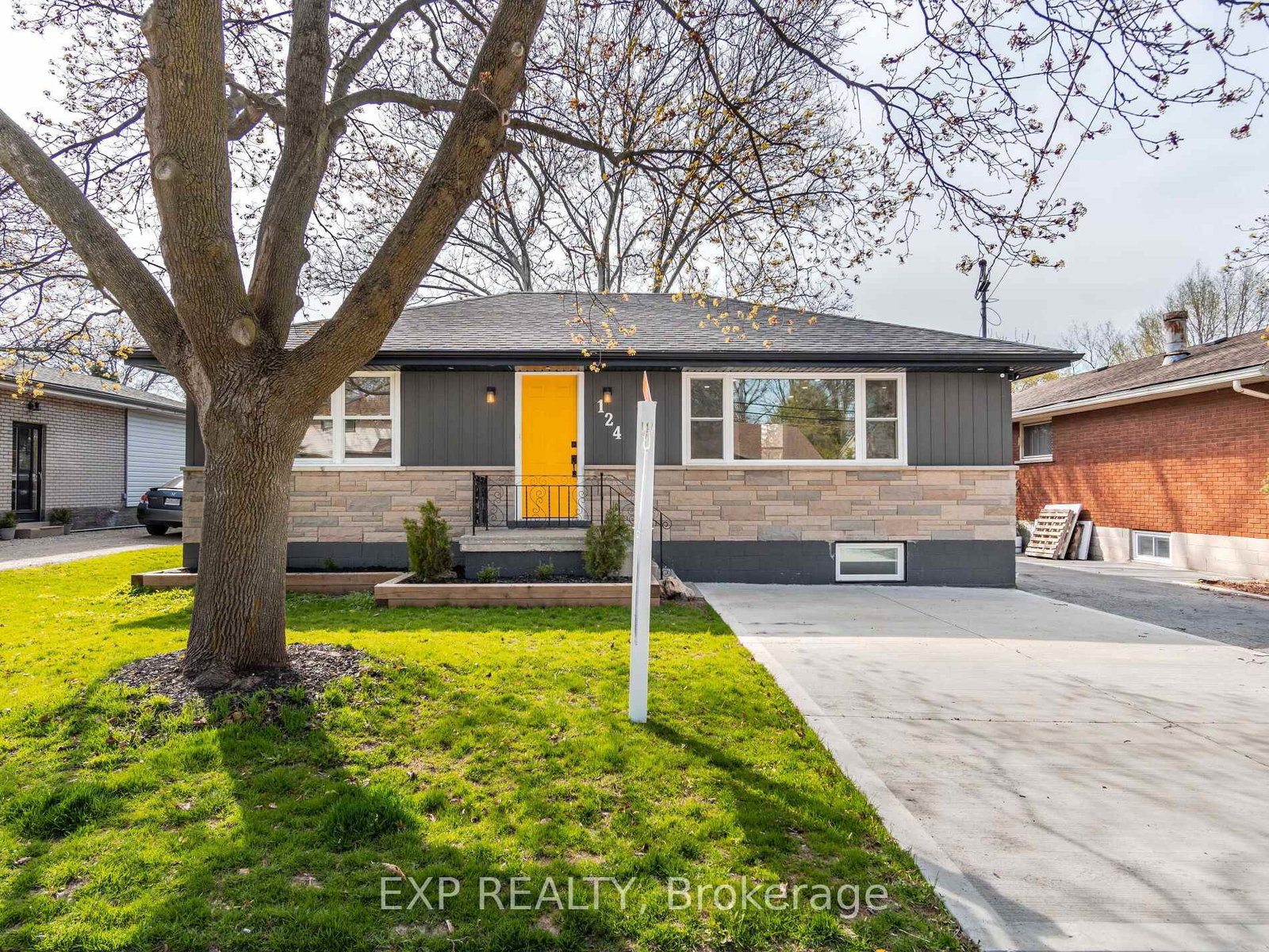 124-upper-paradise-road-hamilton-ontario-x13452390