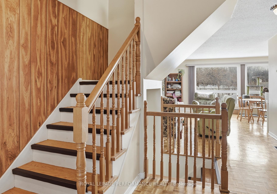 249-romulus-private-ottawa-ontario-x13452416