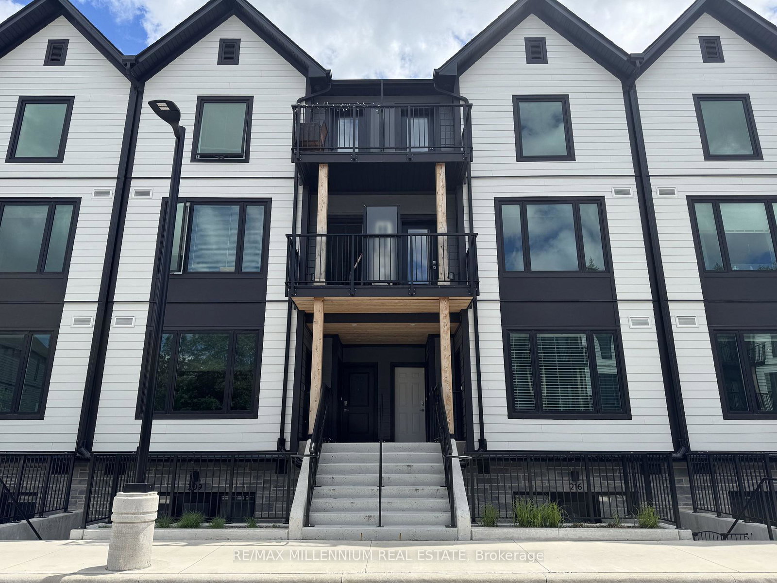 708-woolwich-street-guelph-ontario-x13452538