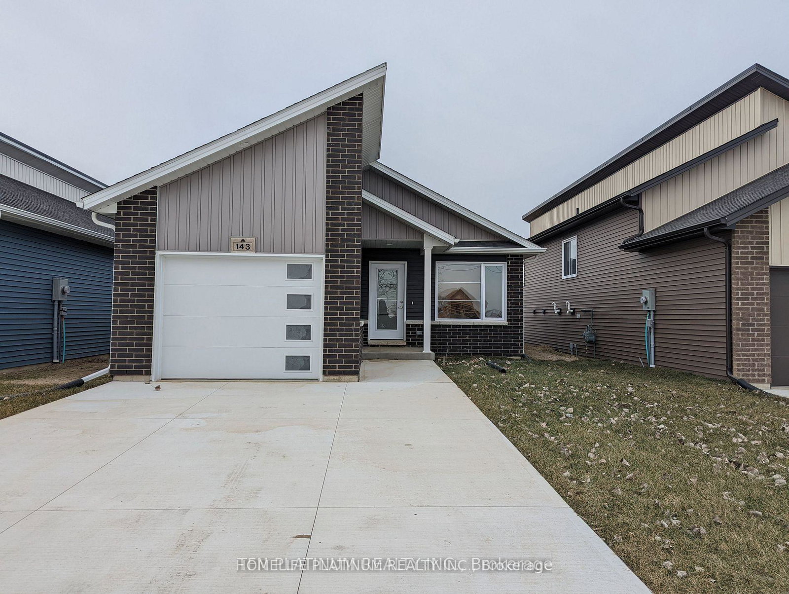143-howard-road-chatham-kent-ontario-x13453240