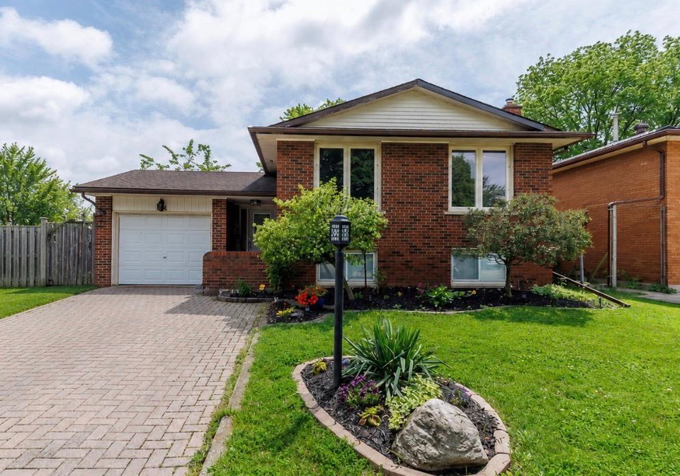 14-bridlewood-drive-welland-ontario-x13453300