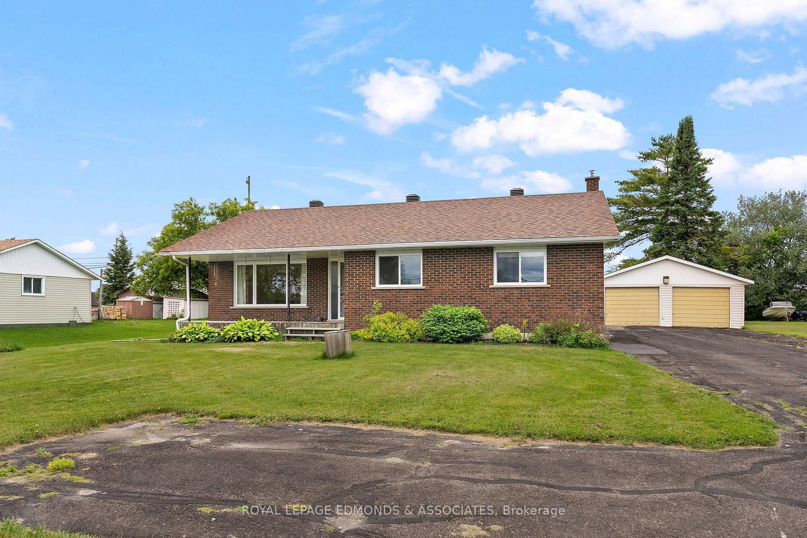 13-lacroix-bay-road-whitewater-region-ontario-x13453362