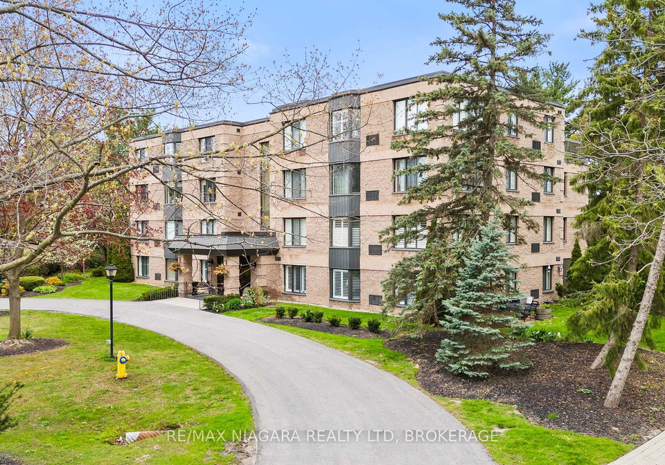 61-paffard-street-niagara-on-the-lake-ontario-x13453376