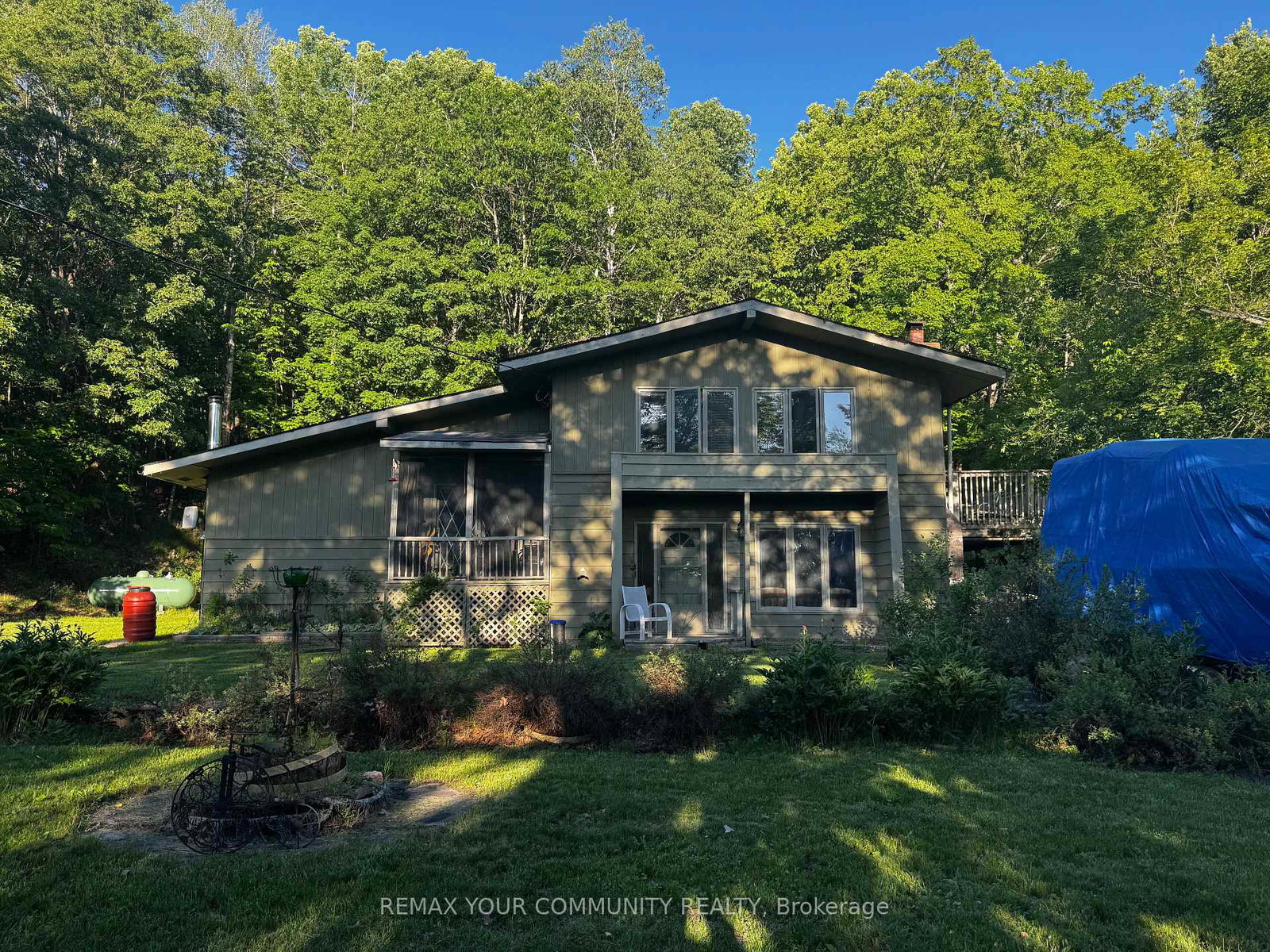 1025-meadowview-road-dysart-et-al-ontario-x13453390