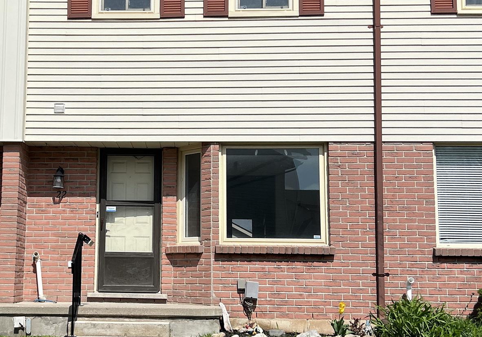 1115-nellis-street-woodstock-ontario-x13453460