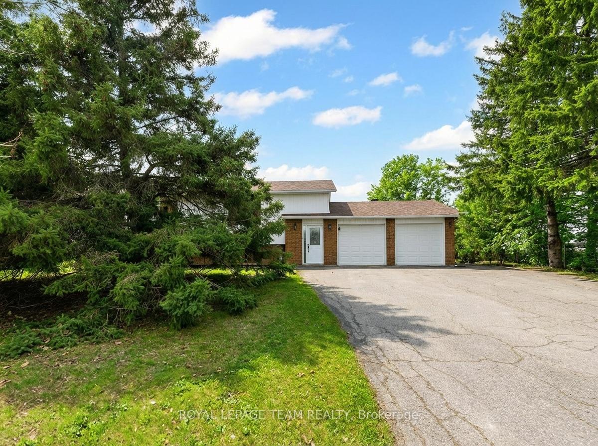 1386-johnston-drive-ottawa-ontario-x13453498