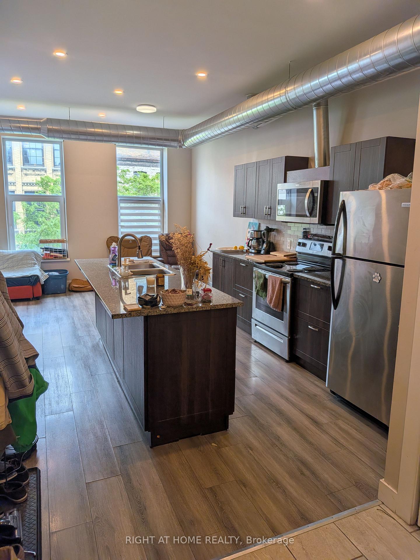 535-king-street-w-brockville-ontario-x13453722