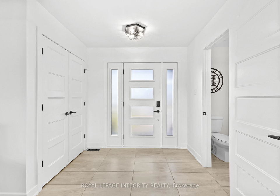 204-hybrid-street-russell-ontario-x13453778