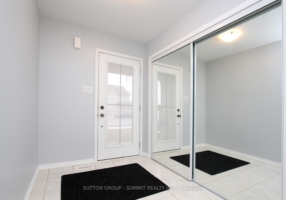 43-longboat-run-w-brantford-ontario-x13453878