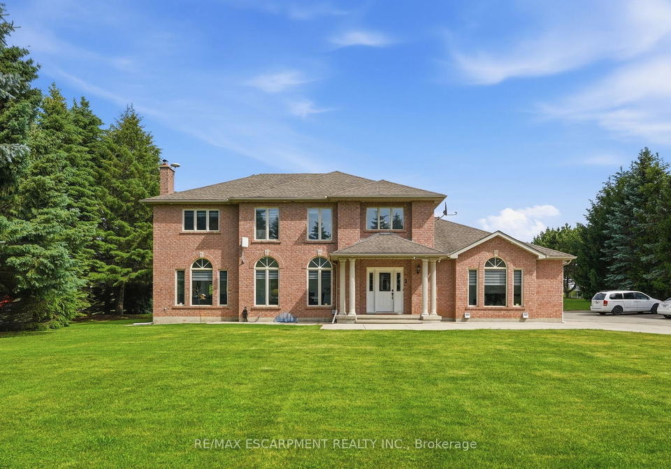 2-currie-drive-puslinch-ontario-x13453922