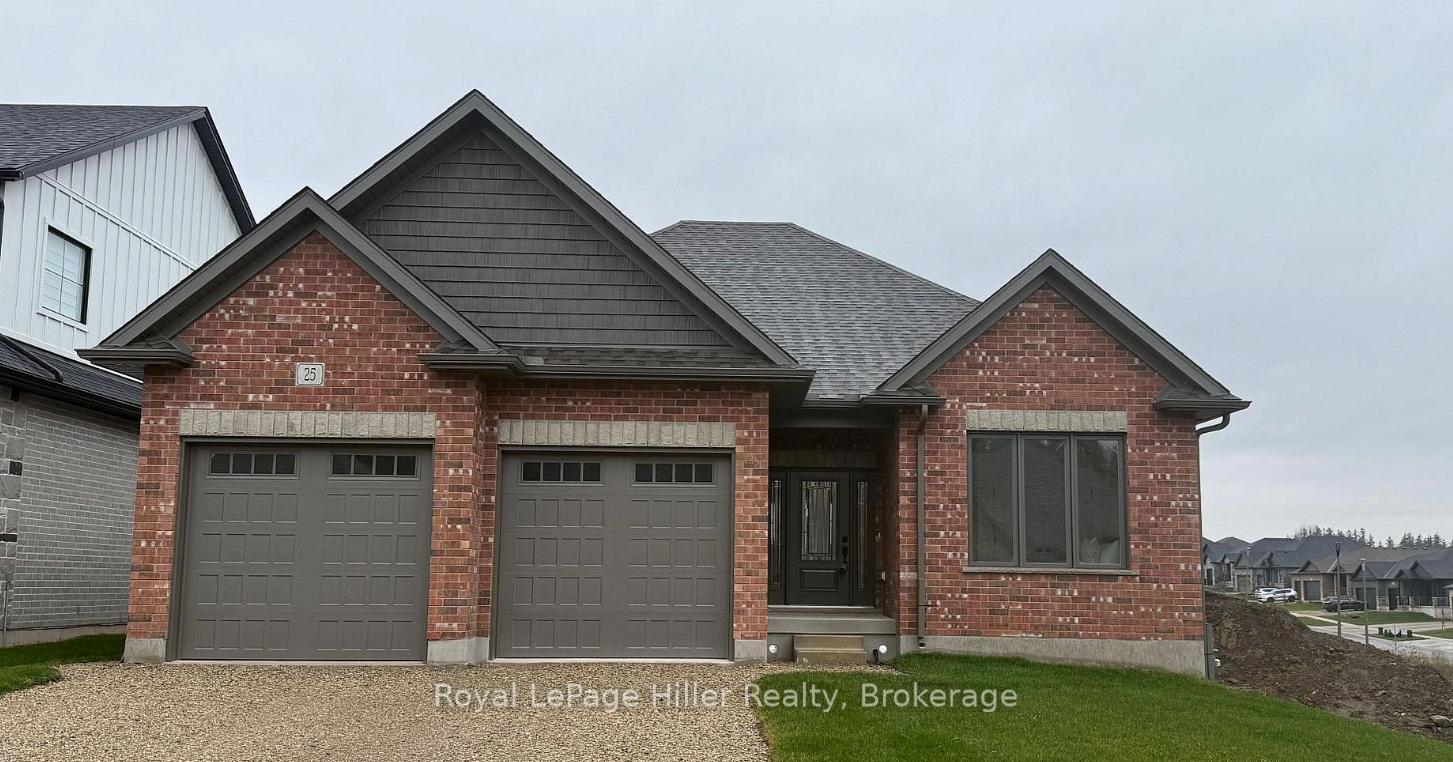 25-avery-place-perth-east-ontario-x13453934