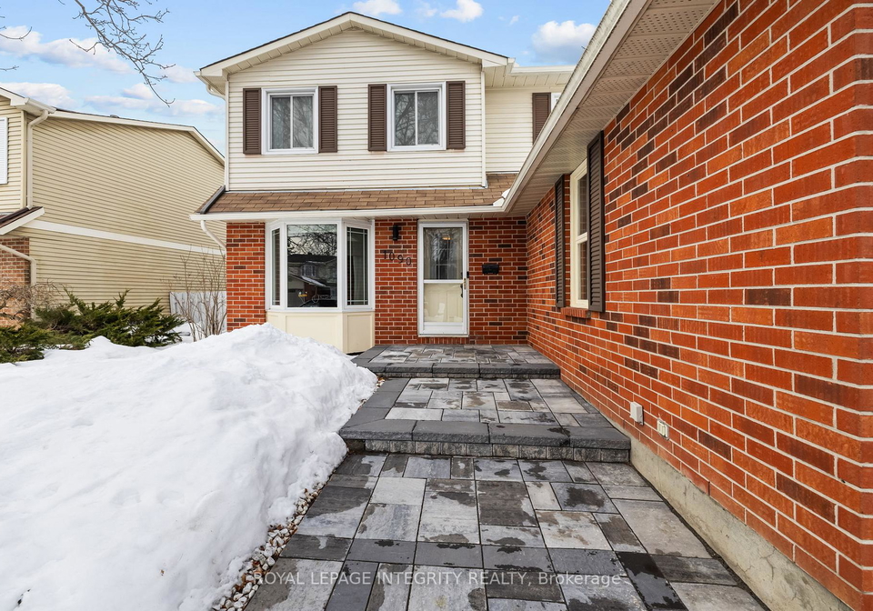 1090-chablis-parkway-ottawa-ontario-x13454014