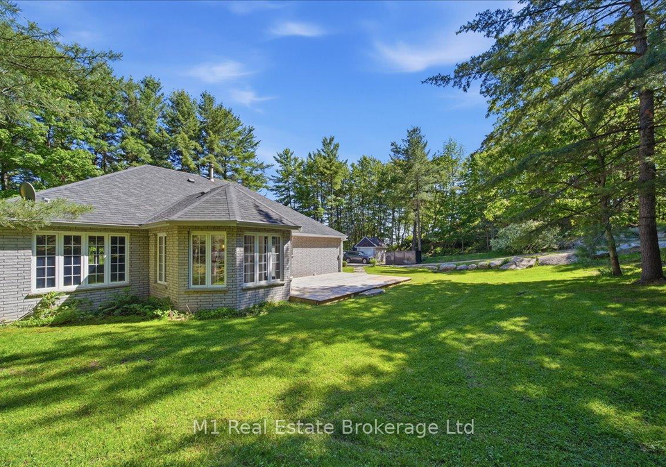 15-george-hunt-memorial-drive-mcdougall-ontario-x13454054