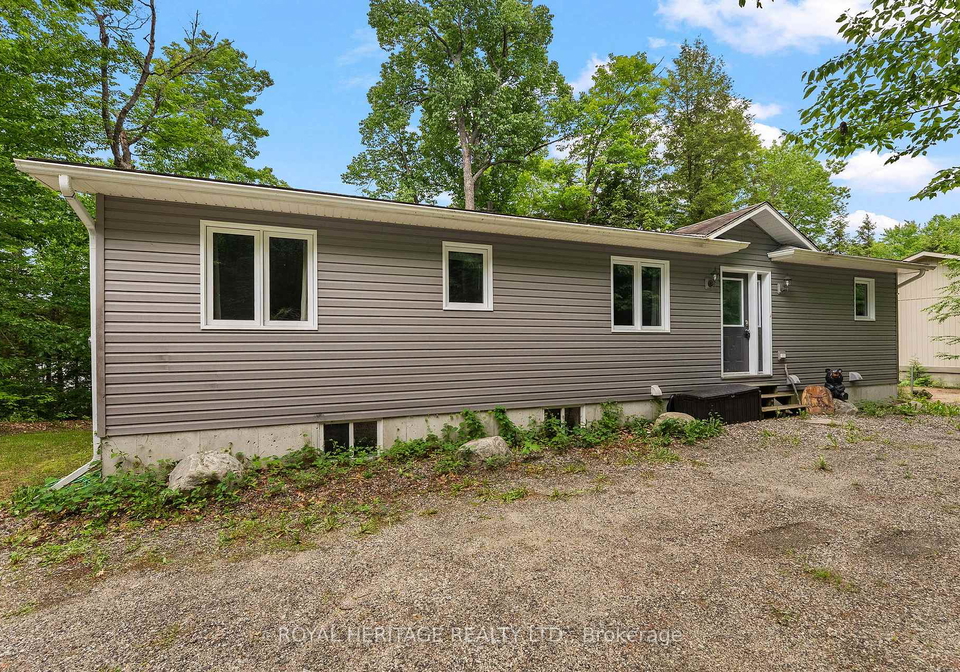 1160-minnow-drive-dysart-et-al-ontario-x13454374