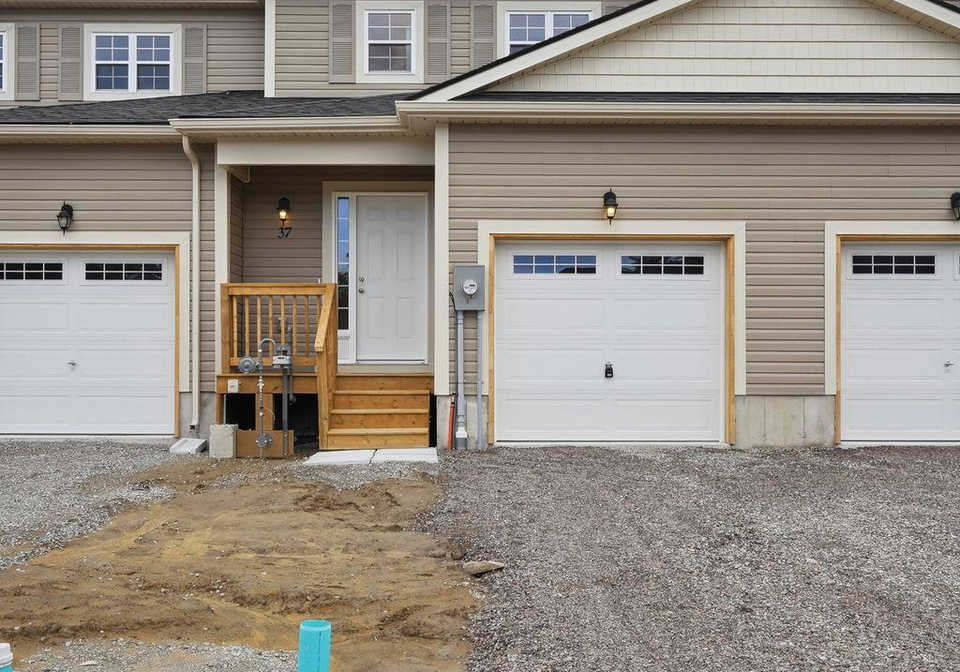 37-mcconnell-crescent-bracebridge-ontario-x13454470