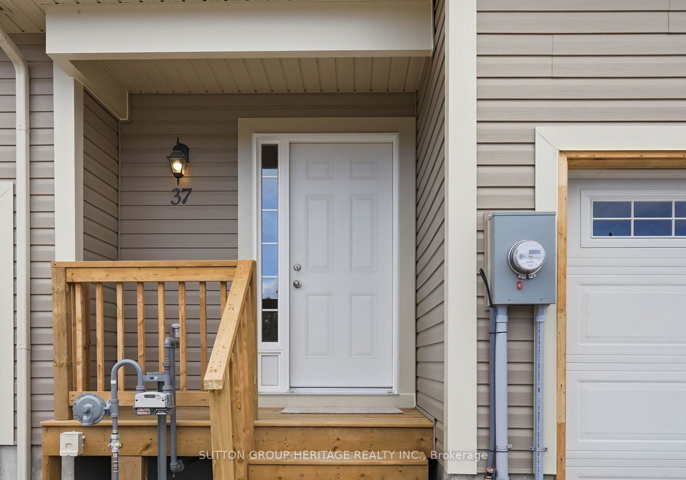 37-mcconnell-crescent-bracebridge-ontario-x13454470