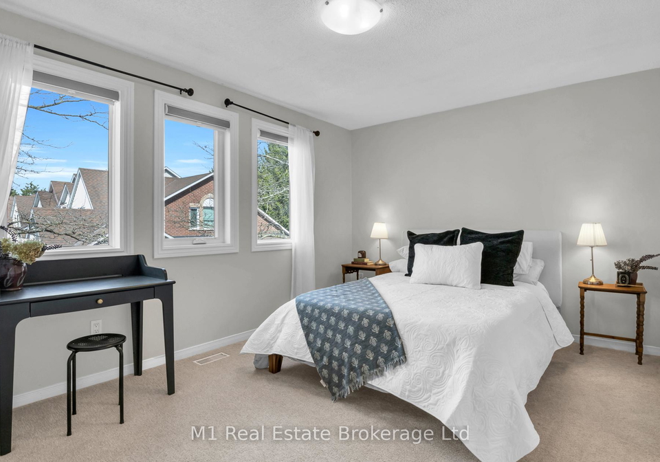 39-ptarmigan-drive-guelph-ontario-x13454476