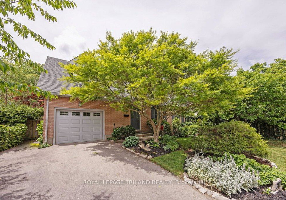 107-golfdale-place-london-south-ontario-x13454568