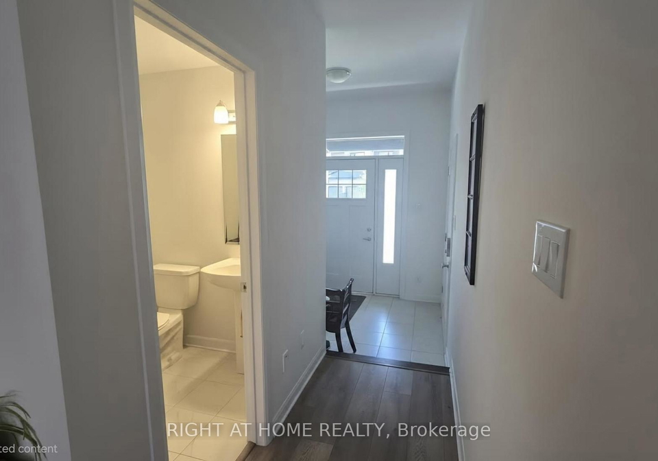 836-dynasty-street-w-ottawa-ontario-x13454612
