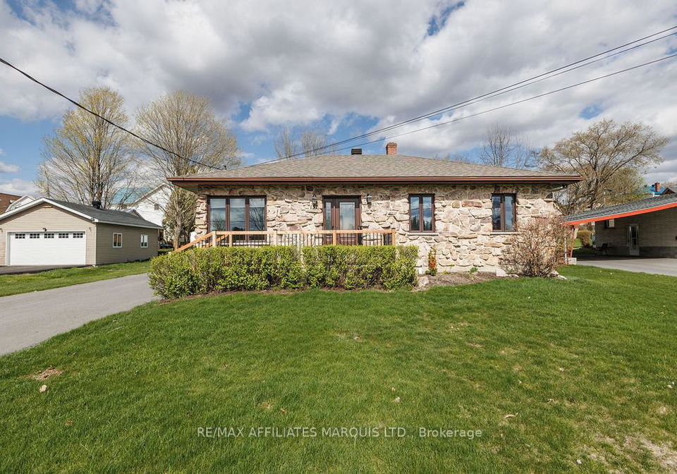 137-park-avenue-north-glengarry-ontario-x13454634