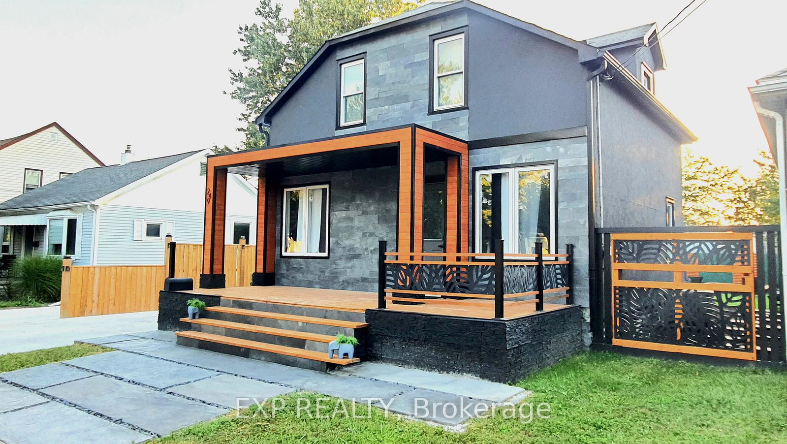 249-wallace-avenue-s-welland-ontario-x13454708
